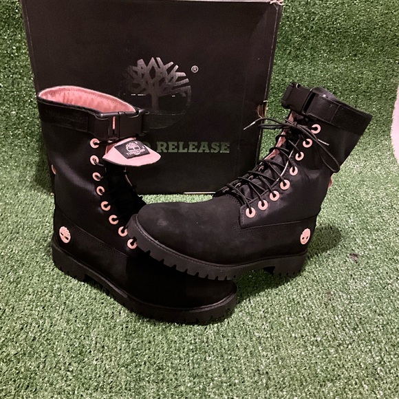Timberland Limited Release Black and Pink Combat Boots - Picture 5 of 8